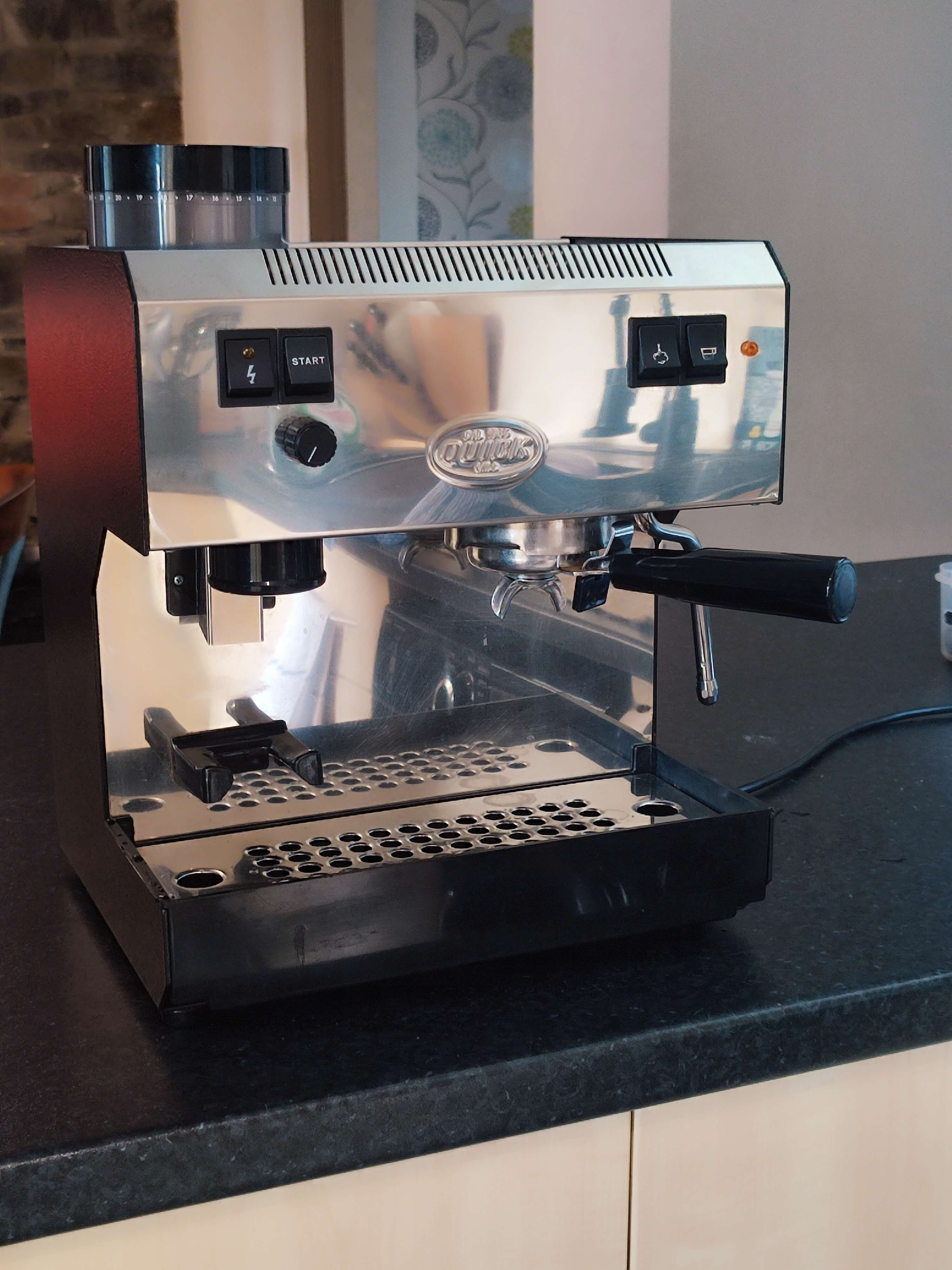 Quick Mill Superiore 02835 ( USED REFURBISHED ) V1 with Cool Touch oem wand & steam power upgrade - Image 3